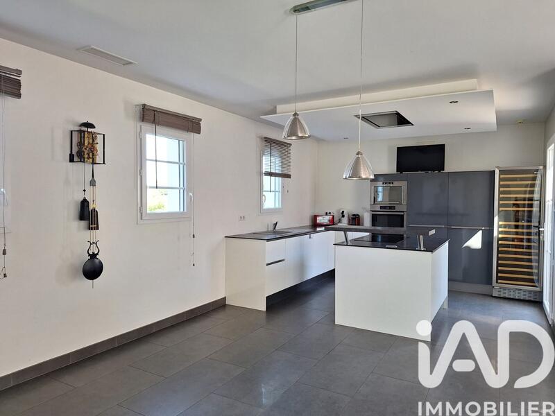 Maison - 154 m² - 5 pièces