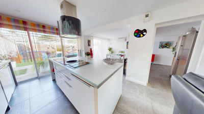 Maison - 161 m² - 5 pièces