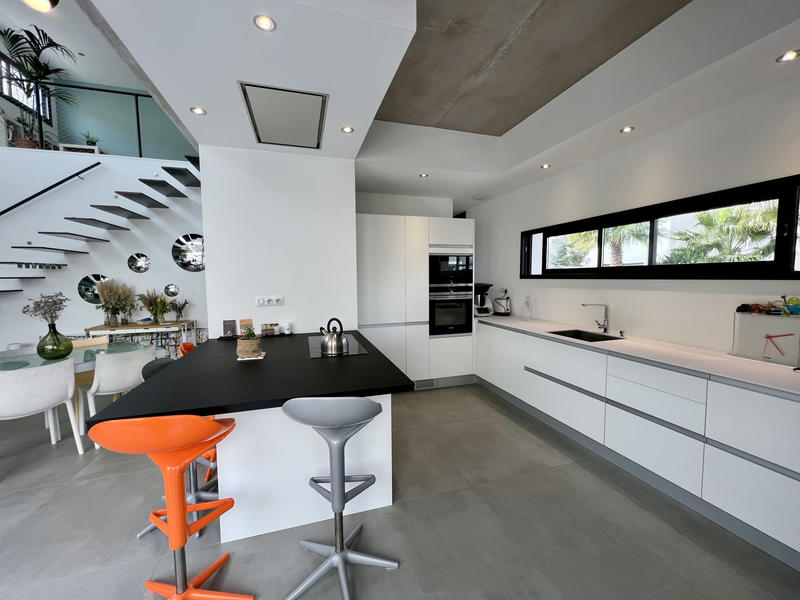 Maison - 131 m² - 6 pièces