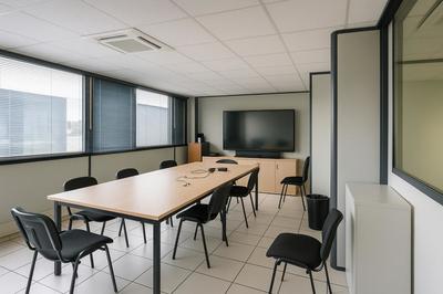 Bureau - 638 m² - 30 pièces