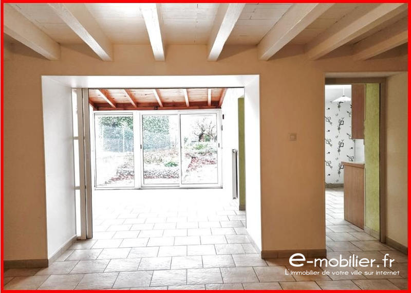 Maison - 99 m² - 5 pièces