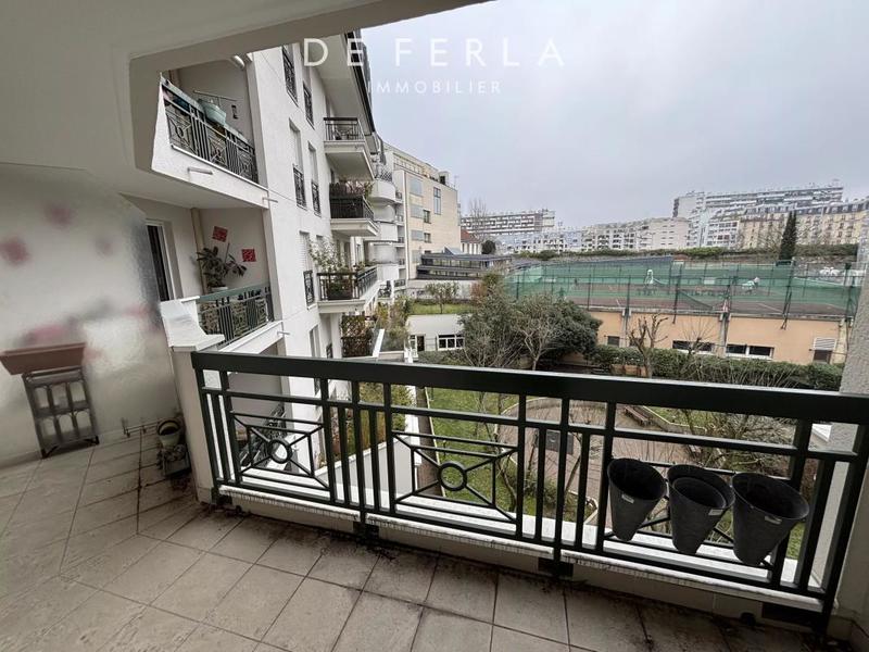 Appartement - 97 m² - 5 pièces