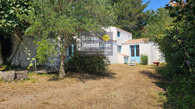 Maison - 107 m² - 6 pièces