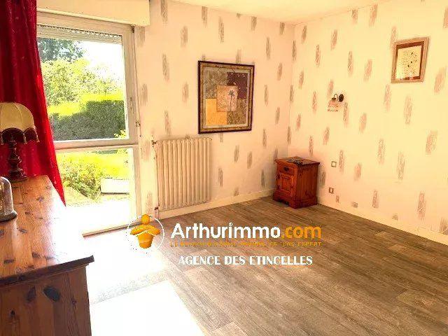 Maison - 215 m² - 7 pièces