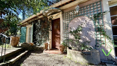 Villa - 140 m² - 5 pièces