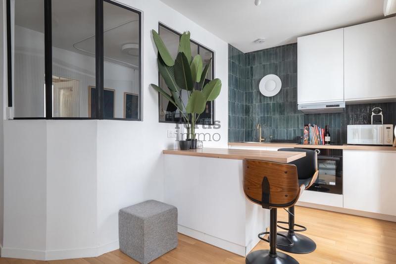 Loft - 101 m² - 4 pièces