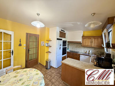 Maison - 143 m² - 6 pièces