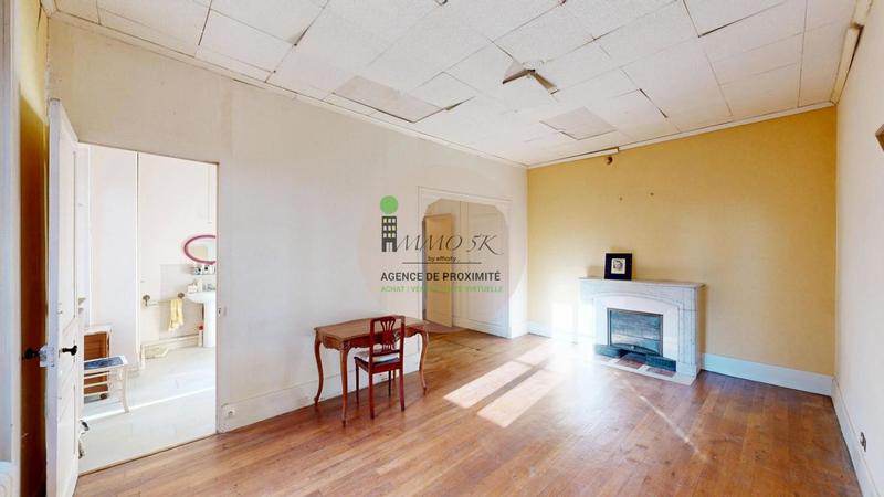 Pavillon - 150 m² - 7 pièces