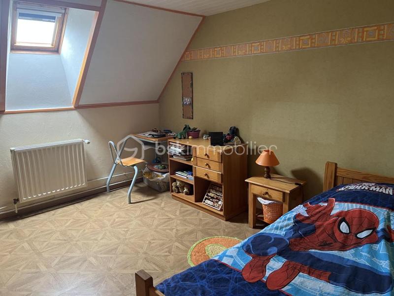 Maison - 222 m² - 10 pièces