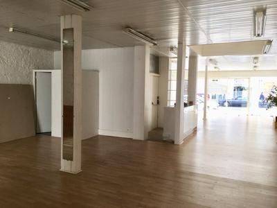 Local commercial - 145 m²