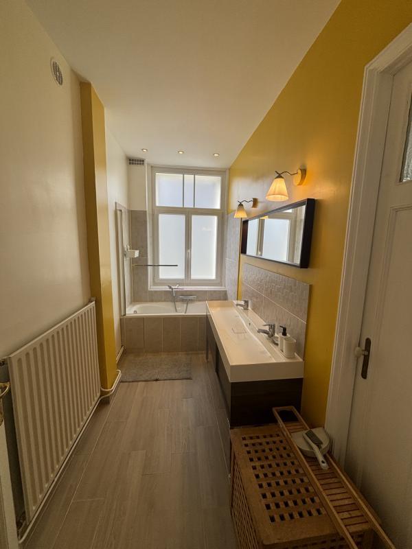 Chambre - 20 m² - 8 pièces