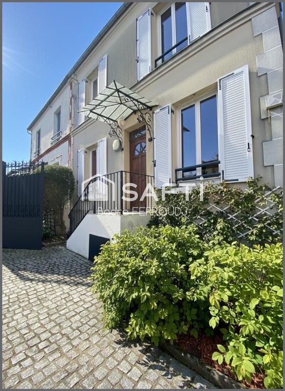 Maison - 121 m² - 6 pièces