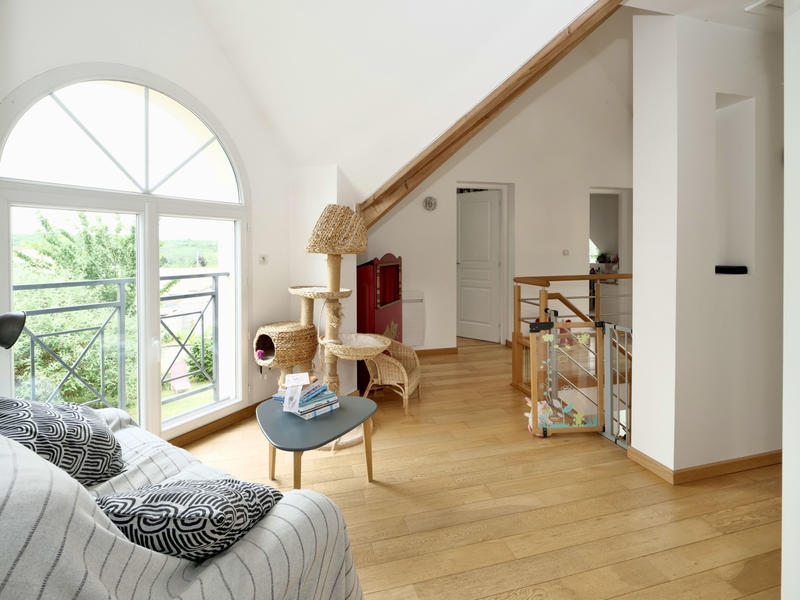 Maison - 180 m² - 6 pièces