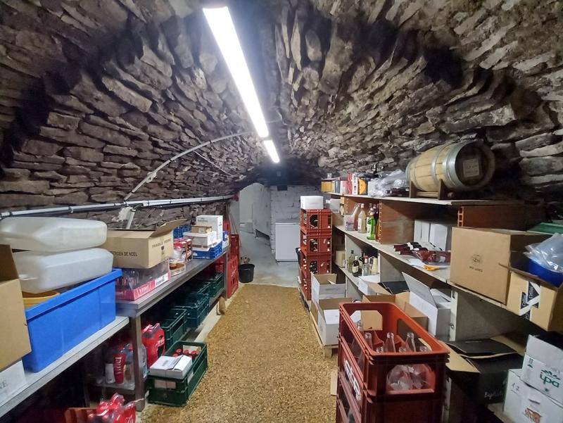 Local commercial - 387 m² - 13 pièces