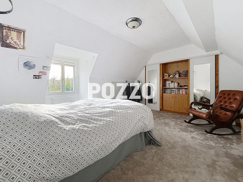 Maison - 175 m² - 7 pièces