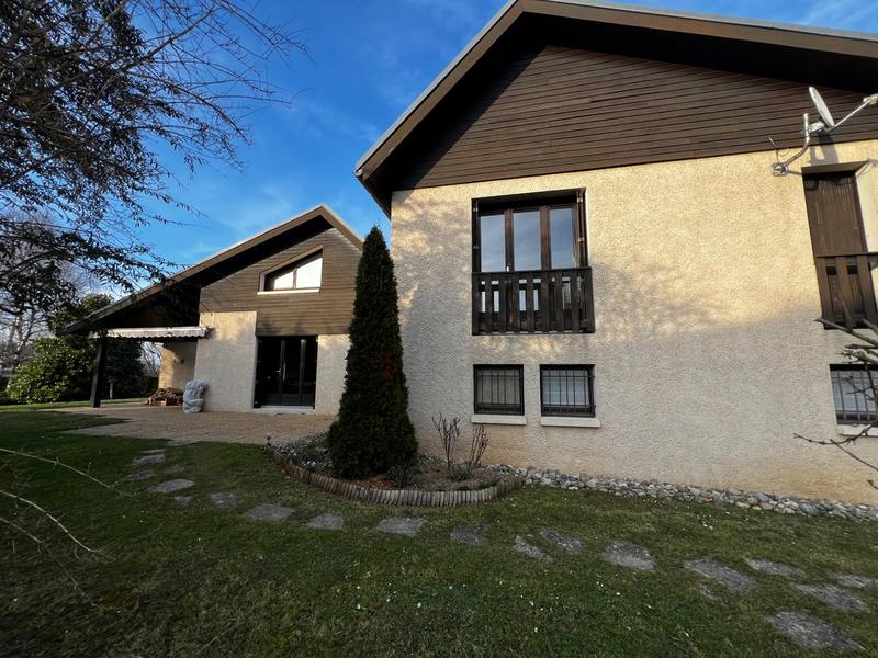 Maison - 176 m² - 6 pièces