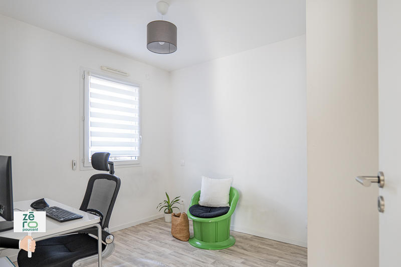 Maison - 96 m² - 5 pièces