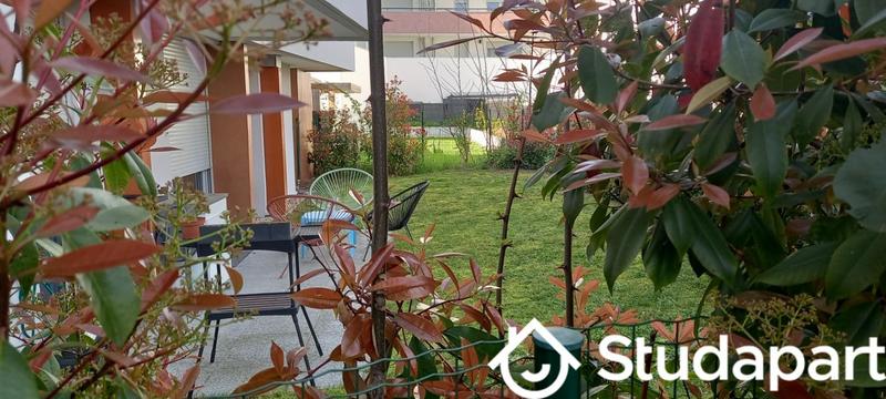 Chambre - 9 m² - 1 pièce