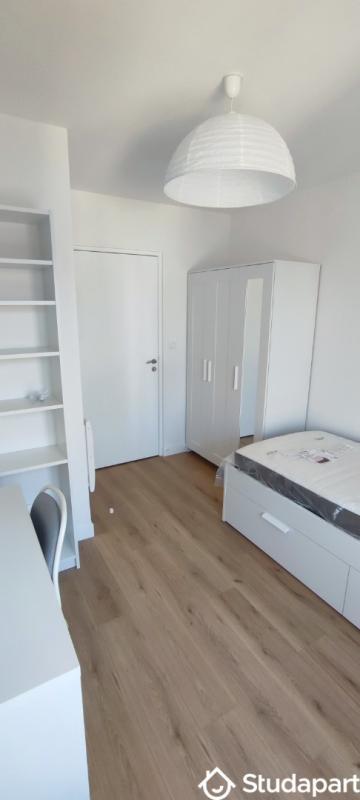 Chambre - 9 m² - 1 pièce