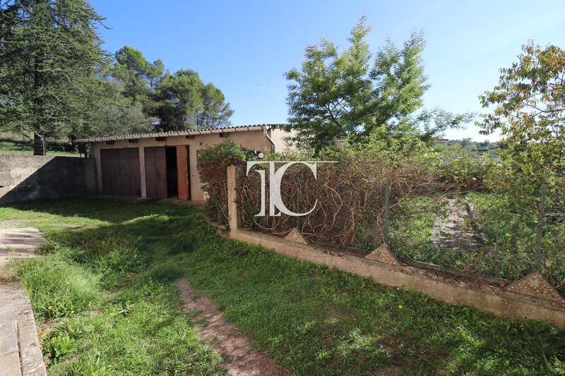 Maison - 208 m² - 9 pièces