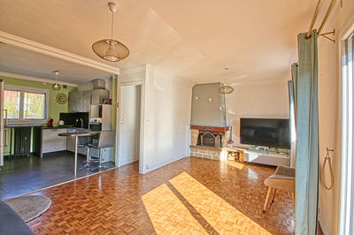 Maison - 75 m² - 5 pièces