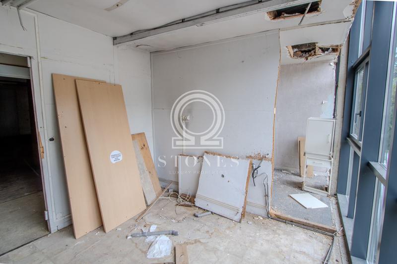 Appartement - 150 m² - 4 pièces