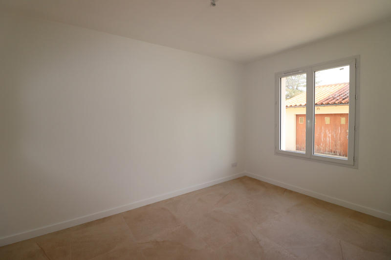 Maison - 99 m² - 4 pièces