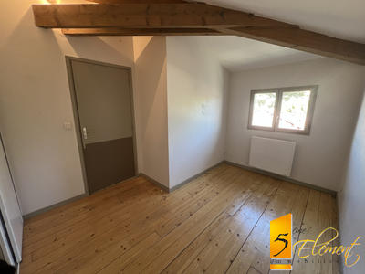 Appartement - 74 m² - 3 pièces
