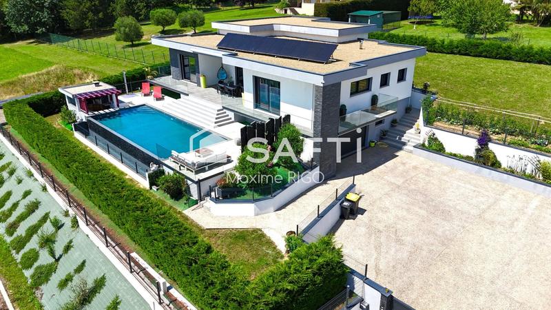 Maison - 193 m² - 7 pièces