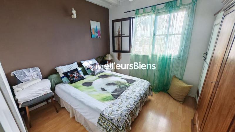 Maison - 167 m² - 7 pièces