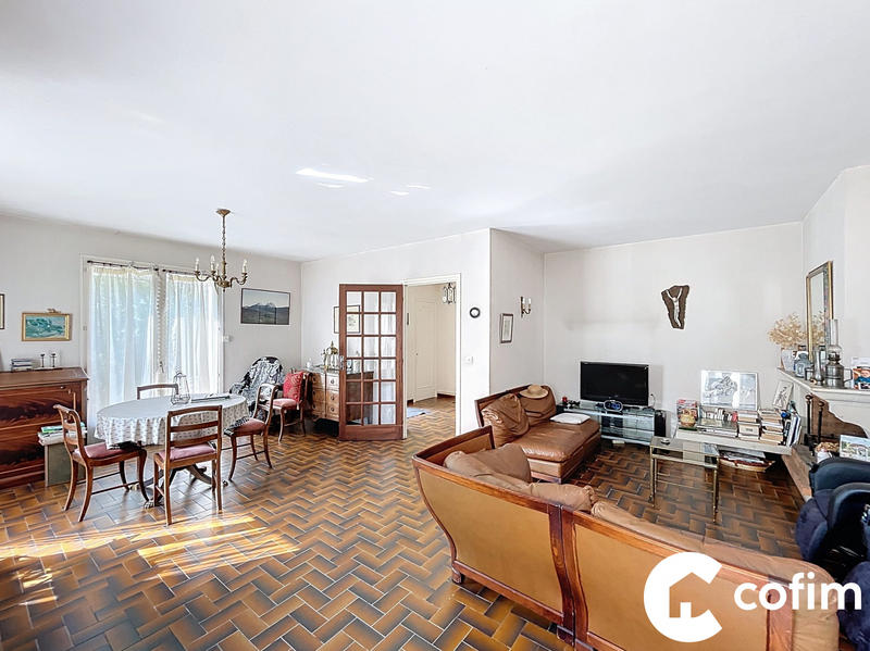 Maison - 150 m² - 7 pièces