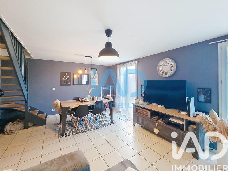 Maison - 90 m² - 4 pièces