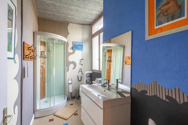 Appartement - 645 m² - 20 pièces