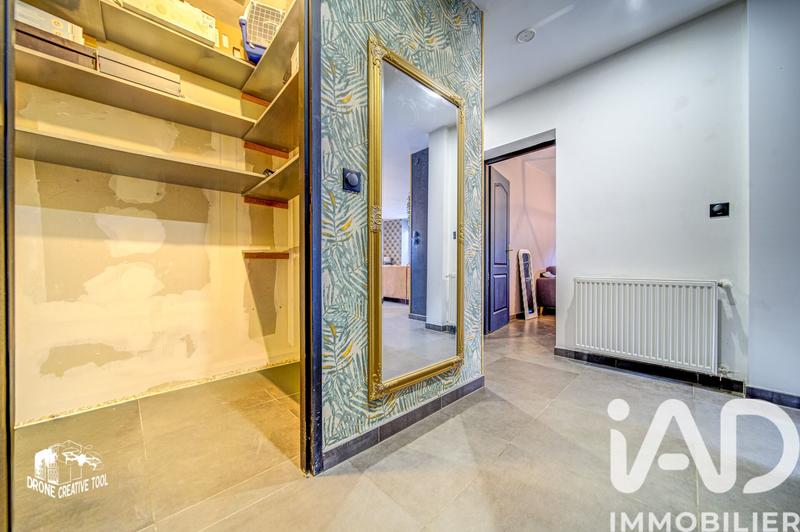 Appartement - 97 m² - 3 pièces