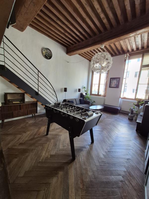 Appartement - 169 m² - 5 pièces