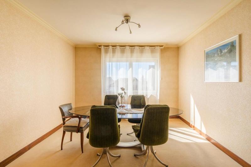 Maison - 137 m² - 6 pièces