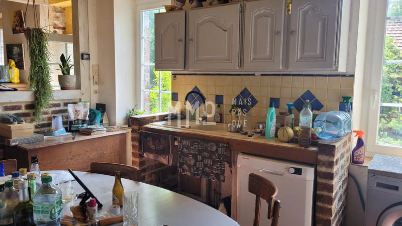 Maison - 230 m² - 6 pièces