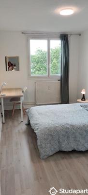 Chambre - 12 m² - 1 pièce