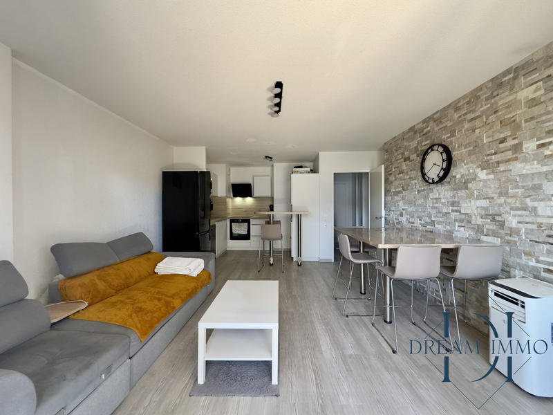 Appartement - 82 m² - 4 pièces