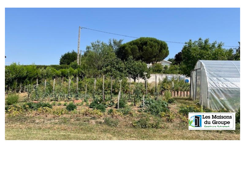 Terrain constructible - 670 m²