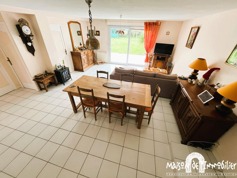 Maison - 83 m² - 4 pièces