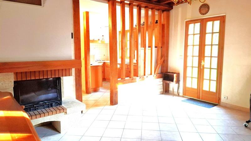 Demeure - 324 m² - 13 pièces