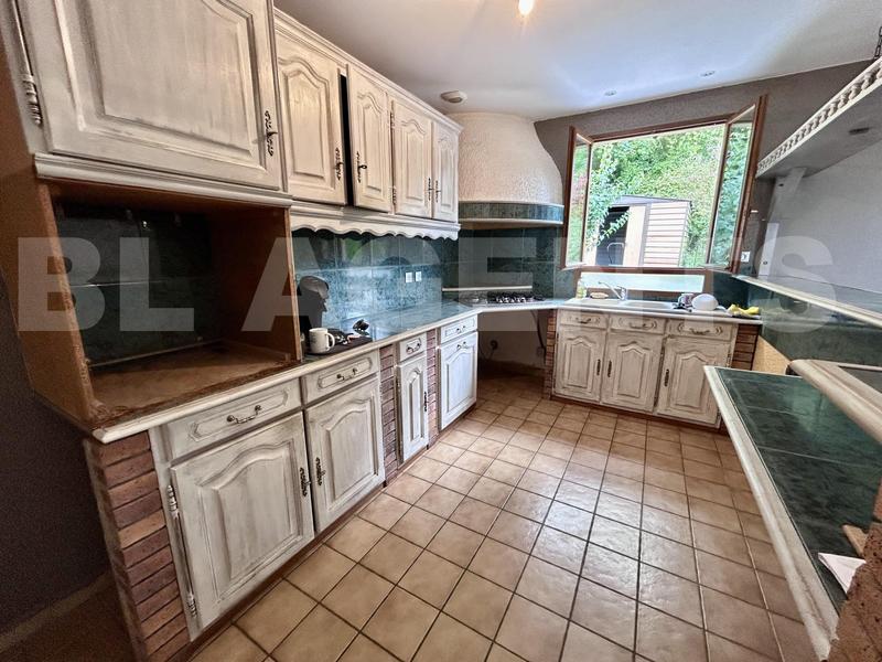 Maison traditionnelle - 115 m² - 6 pièces