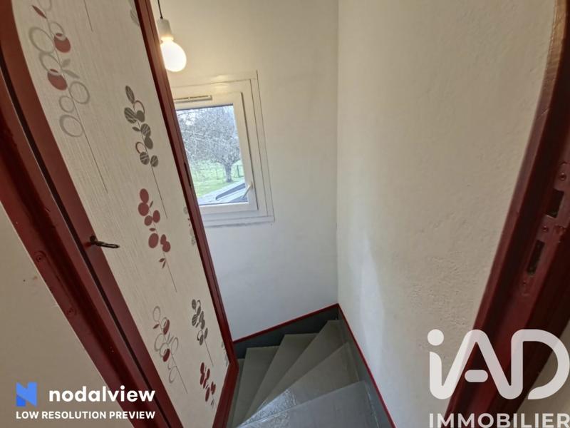 Maison - 163 m² - 9 pièces