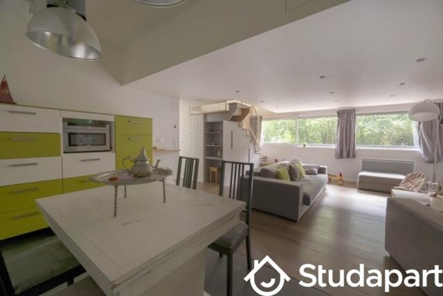 Chambre - 21 m² - 1 pièce