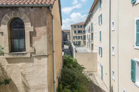 Studio - 25 m² - 1 pièce