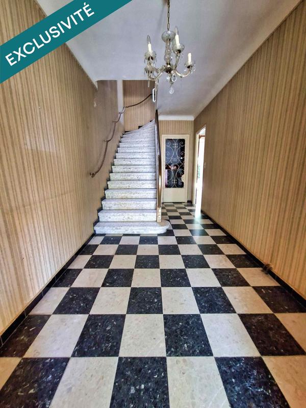 Maison - 140 m² - 5 pièces