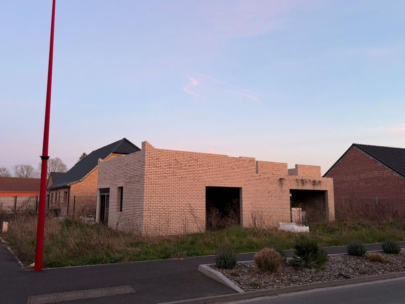 Maison - 180 m² - 12 pièces