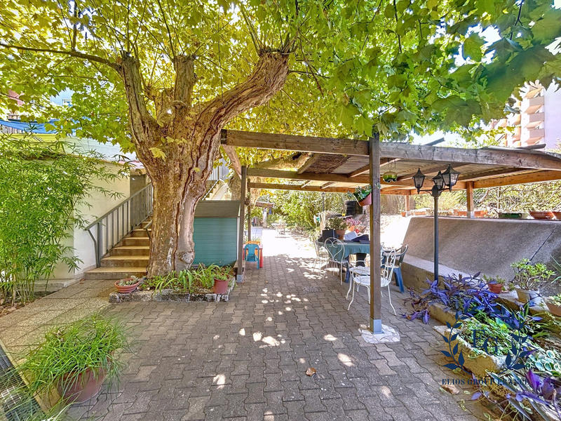 Bastide - 167 m² - 7 pièces