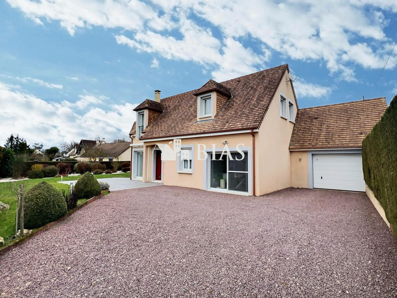 Maison contemporaine - 127 m² - 6 pièces